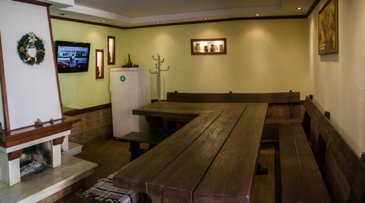 U Eli Hotel Polyana  Bagian luar foto