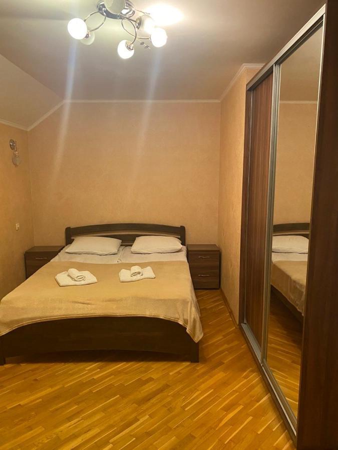 U Eli Hotel Polyana  Bagian luar foto