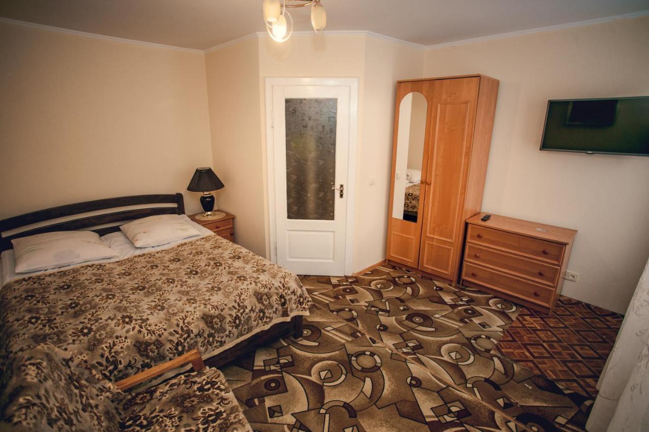 U Eli Hotel Polyana  Bagian luar foto