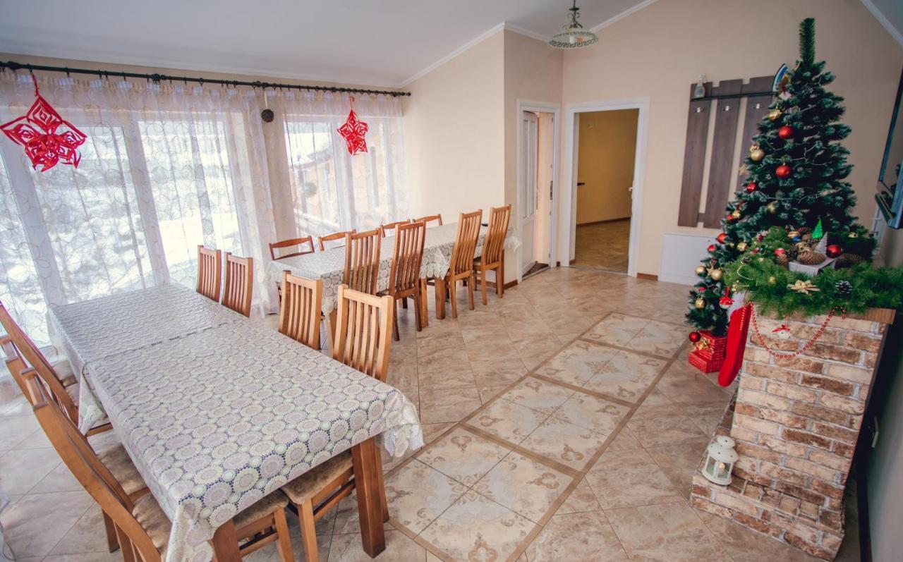 U Eli Hotel Polyana  Bagian luar foto
